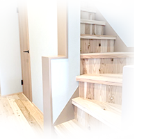 木材を使用した階段の画像